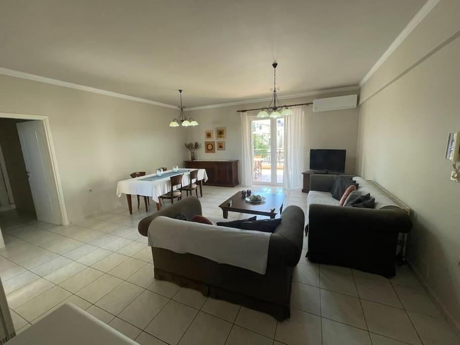 Filothei's Cozy Home. Apartment *